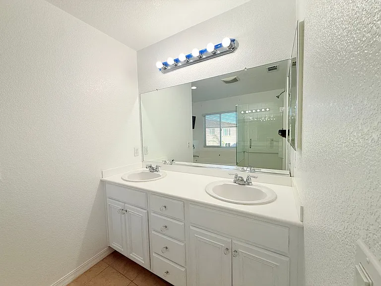 2023 San Antonio Ct — Photo 24