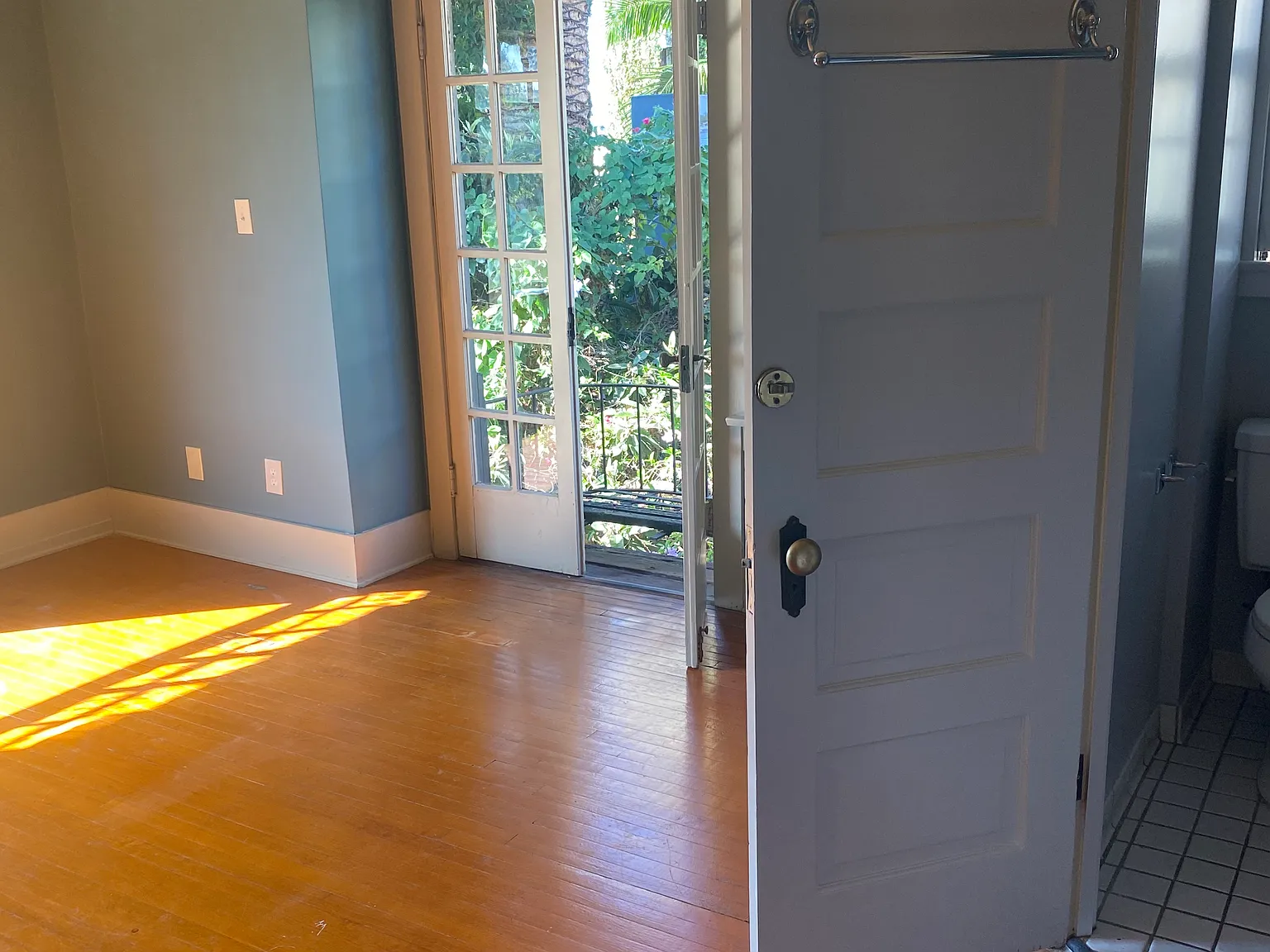 Studio, 500 sqft, $1,450 — Photo 3