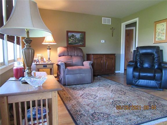 4th image of 5059 Morgan Pkwy