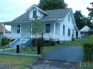 904 9th St, Altavista, VA 24517