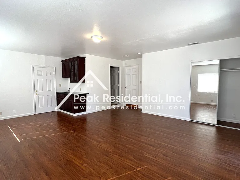 7417 Amherst St — Photo 15