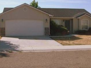 1515 W McHenry St, Kuna, ID 83634