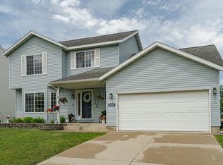 5229 Lexington Pl NW, Rochester, MN 55901