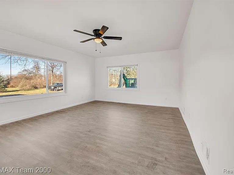 48905 Nine Mile Rd — Photo 16