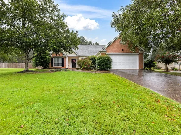 4720 Amelia Ave, Cumming, GA 30040