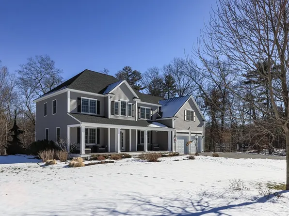 21 Chamberlains Mill Ln, Groton, MA 01450