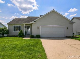 723 Green Meadows Dr, Middleville, MI