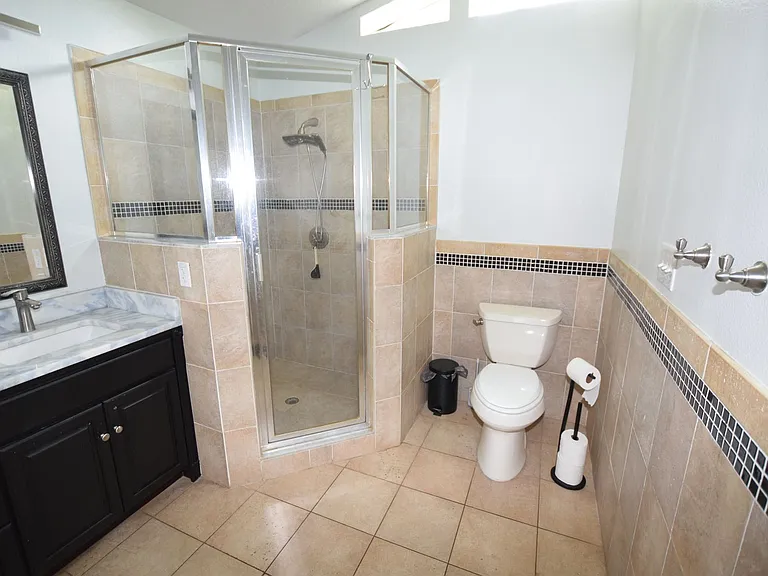 924 Boardman St — Photo 41