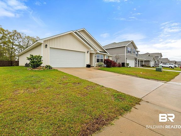 3rd image of 19056 Chipola Dr