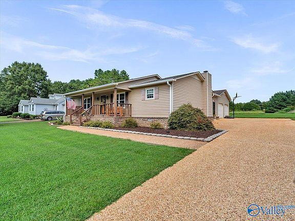 3rd image of 18692 Sulphur Creek Dr N