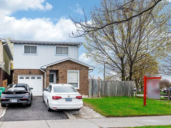 41 Simmons Blvd, Brampton, ON L6V 3V4
