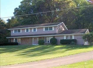 1233 Belmont Ave, Savanna, IL 61074
