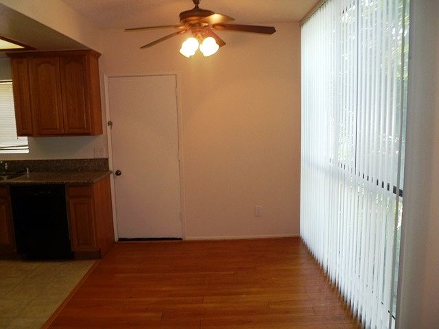 1st image of 1150 N Columbus Ave APT 1