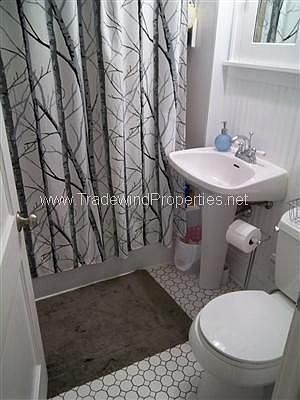3rd image of 3615 25th Ave S