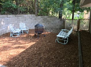 1494 Valley Dr, Burnsville, MN 55337