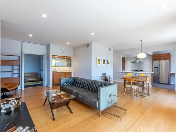 11322 Camarillo St Unit 204, North Hollywood, CA 91602