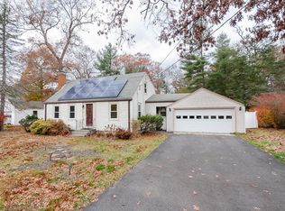 321 Hanover St, Hanover, MA 02339