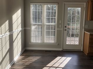 7533 Passport Dr, Ooltewah, TN 37363