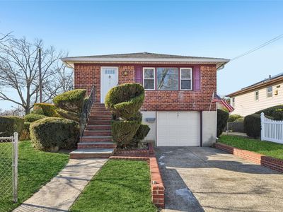 401 Franklin Avenue, Hewlett, NY, 11557