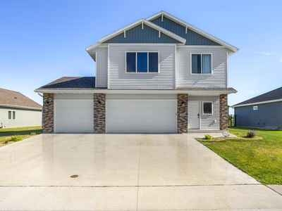 1308 Commander Dr W, West Fargo, ND, 58078