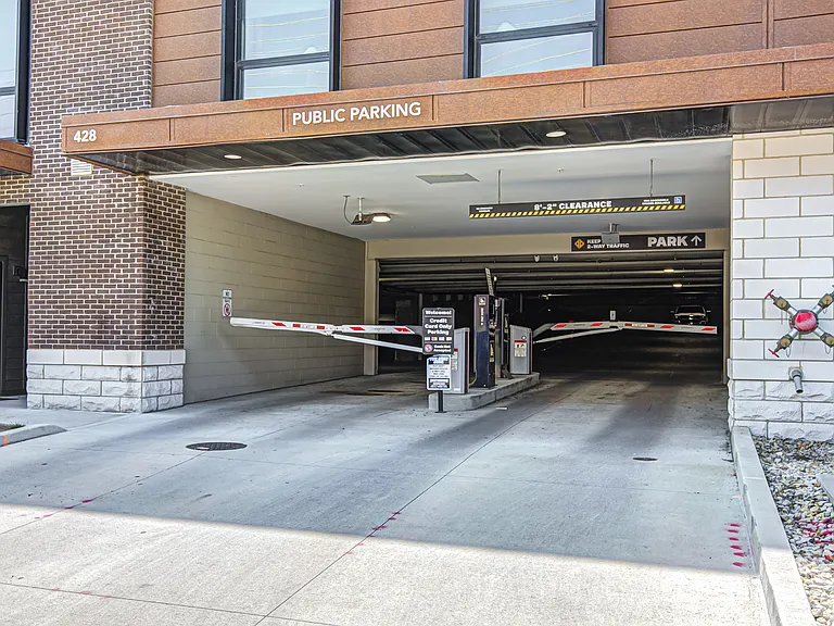 Block 20 — Photo 15
