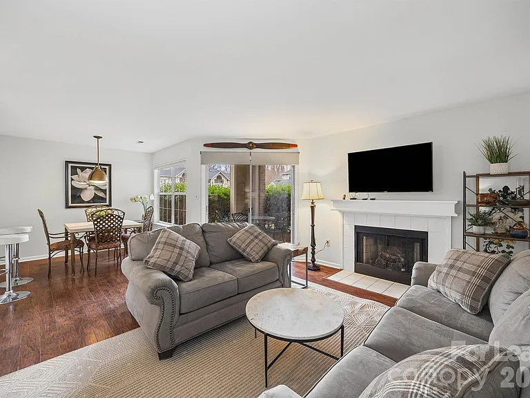 5003 Sharon Rd #K — Photo 5