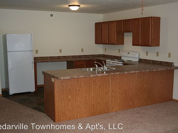 3rd image of 2722 Scenic Dr APT 110