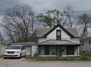 221 N Nettleton Ave, Bonner Springs, KS 66012