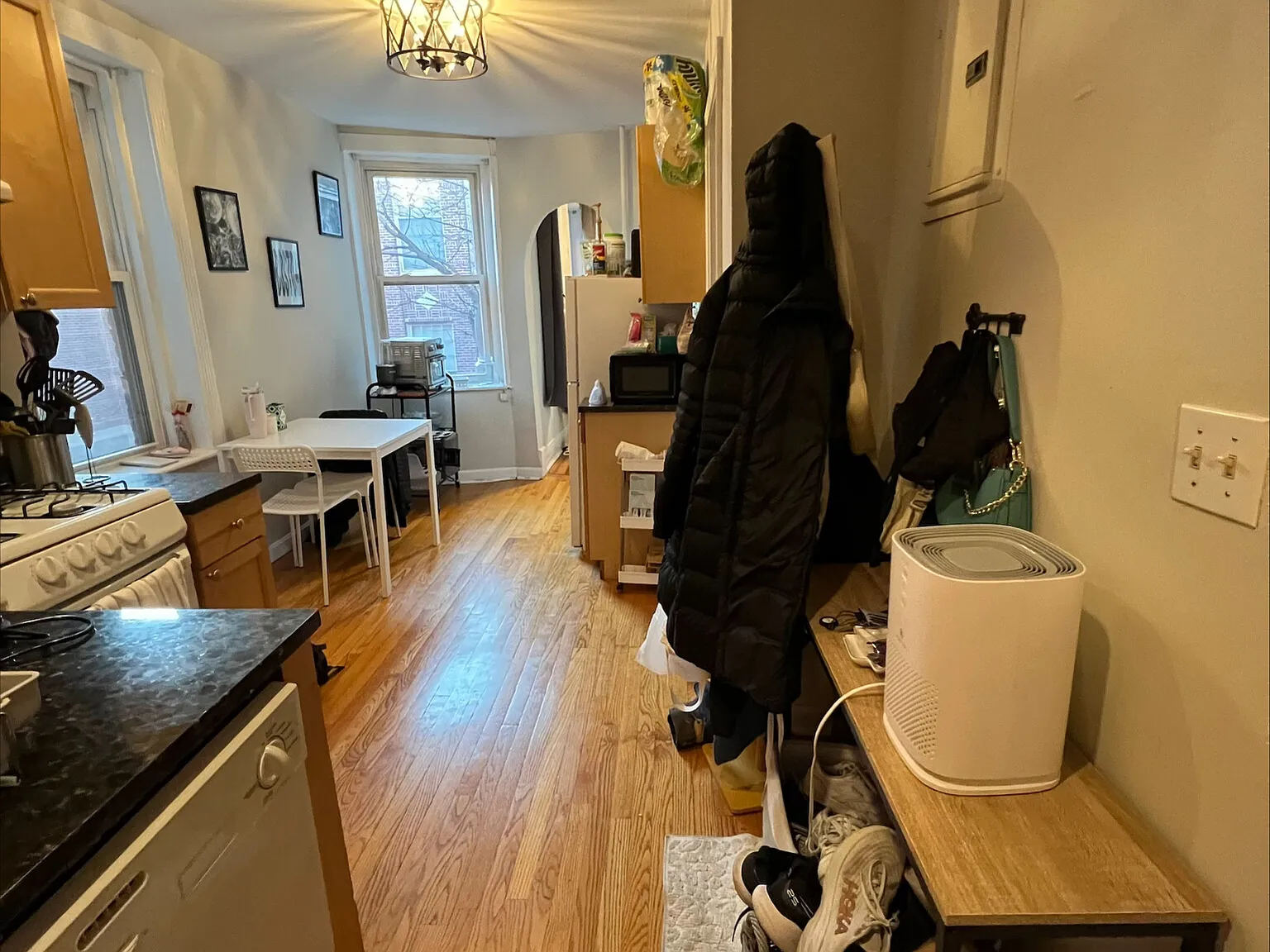 2 bed, 720 sqft, $3,700 — Photo 4