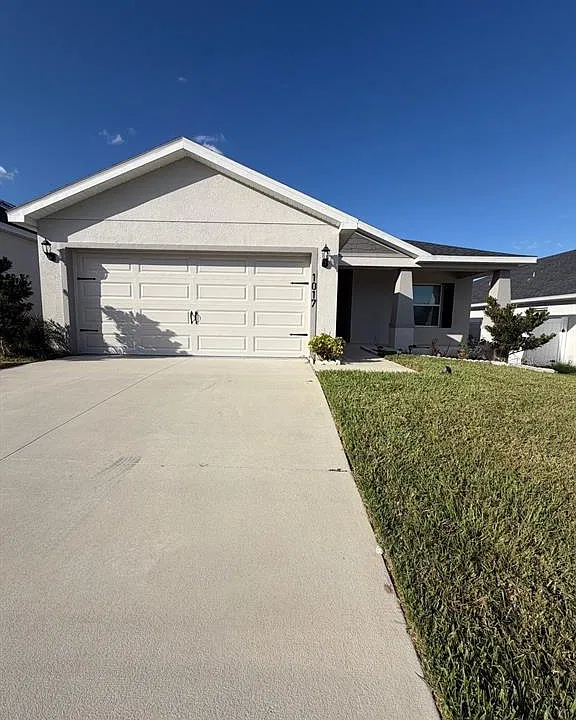 1017 Mountain Flower Ln