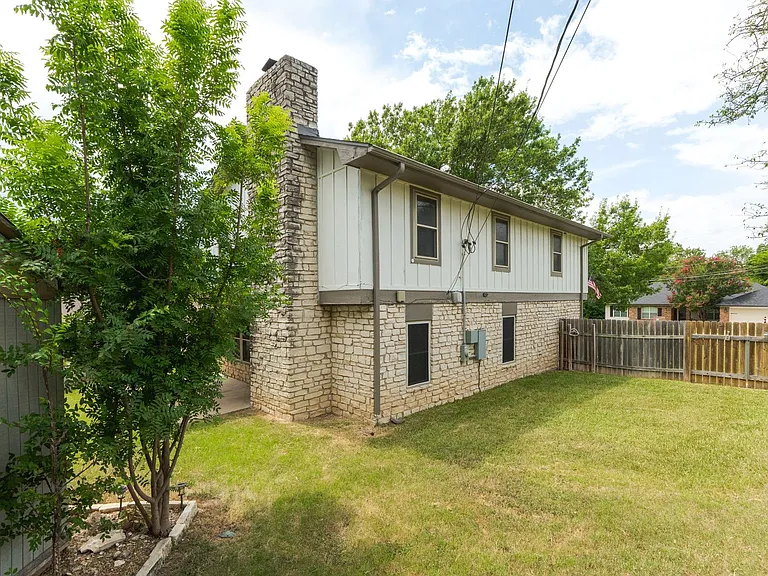 4117 Cripple Creek Dr — Photo 16