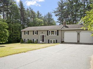 5 Stony Brook Rd, North Chelmsford, MA 01863