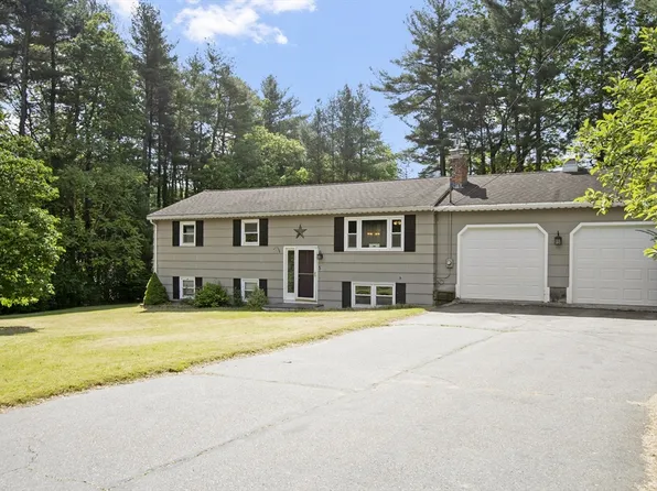 5 Stony Brook Rd, North Chelmsford, MA 01863
