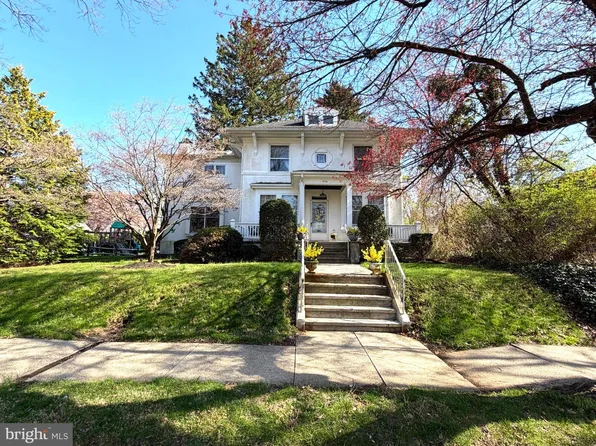 1236 Delaware Ave, Wyomissing, PA 19610