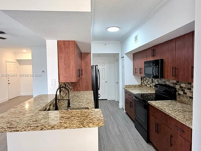 131 SW 117th Ave #8307 — Photo 7