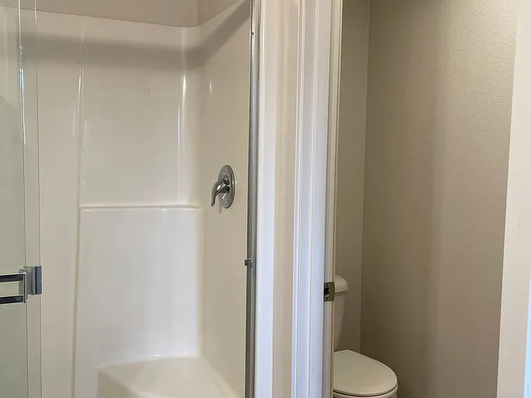 2140 NE 115th Ct — Photo 27