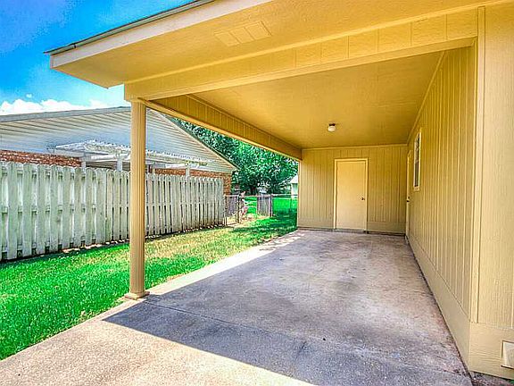 3rd image of 2133 Rossie Lee Dr