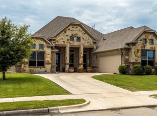 1017 Newington Cir, Forney, TX 75126