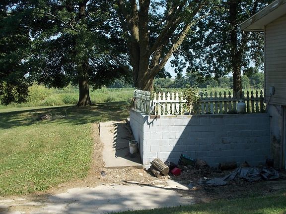 3rd image of 201 County Road 212