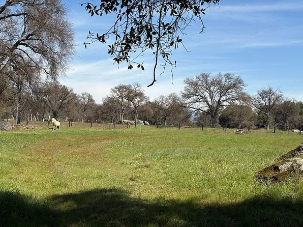 4180 Lakeview Dr, Mariposa, CA 95338