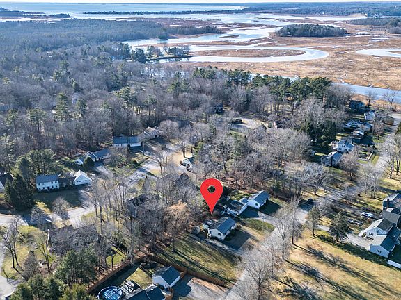 2nd image of 8 Woodside Drive