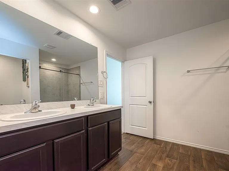 5251 Cherry Tallow Trl — Photo 9