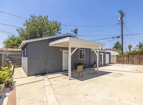14174 Osborne St Photo 1
