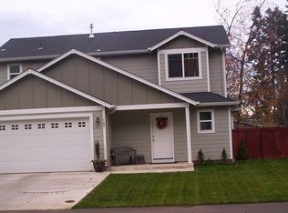 1788 Grape Ct, Sweet Home, OR 97386