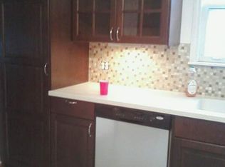 7648 W 65th Pl, Bedford Park, IL 60501