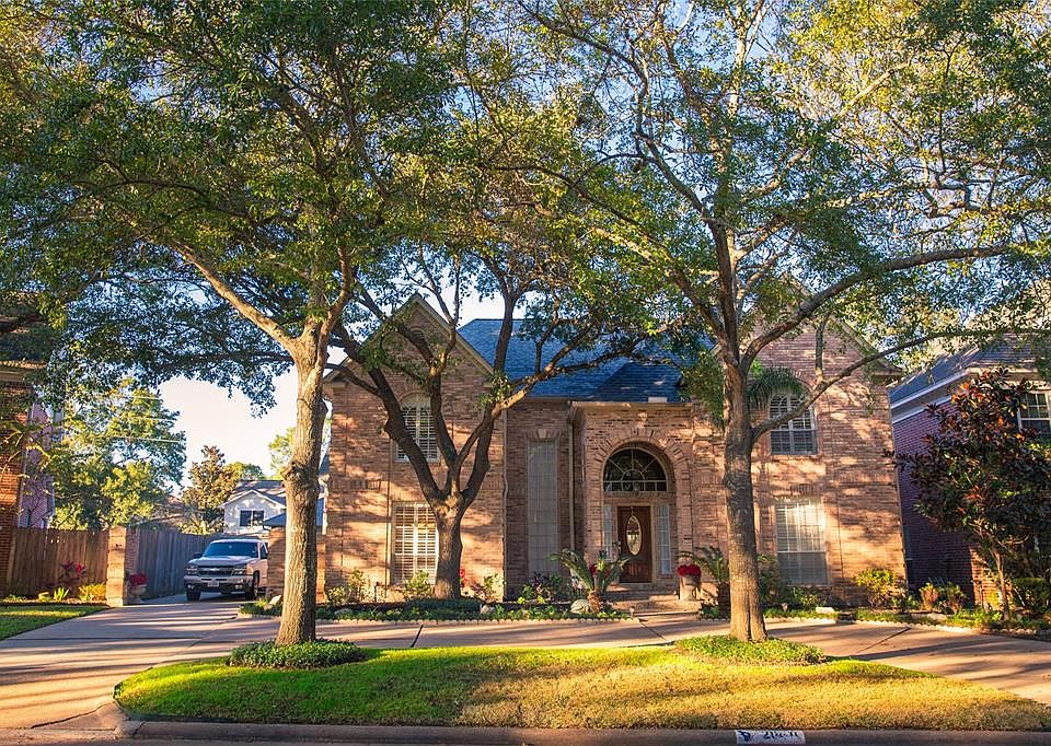1st image of 20410 Chateau Bend Dr