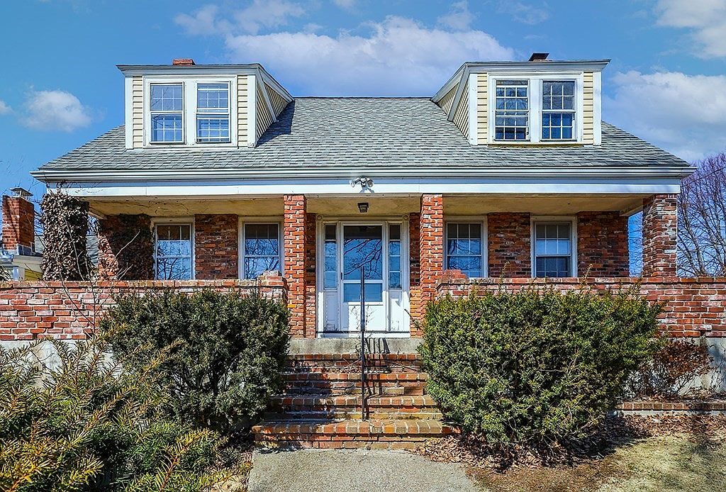 14 Summer St, Newton, MA 02464 MLS 73156990 Zillow