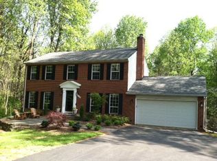 11724 Lariat Ln, Oakton, VA 22124