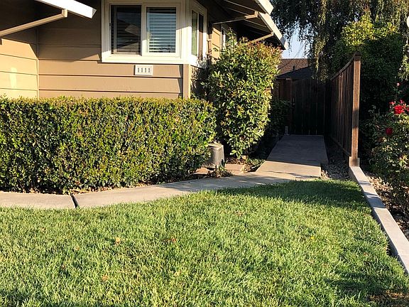 4th image of 1111 Highland Ave