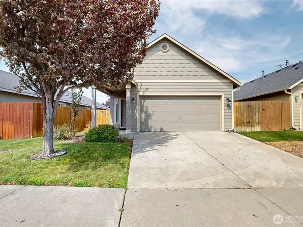 1212 SW Carver Street, College Place, WA 99324